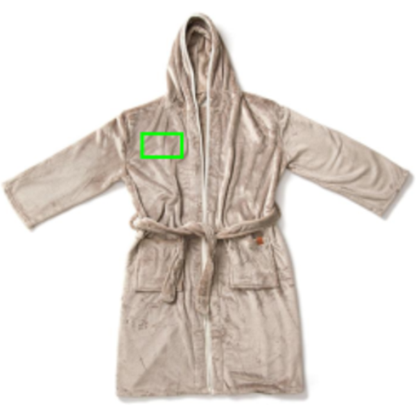 Bata personalizada VINGA Louis de felpa reciclada GRS L/XL - Regalos Premium - Regalo Promocional Personalizado - Tecnica Parche de cuero PU grabado - Zona pecho derecho