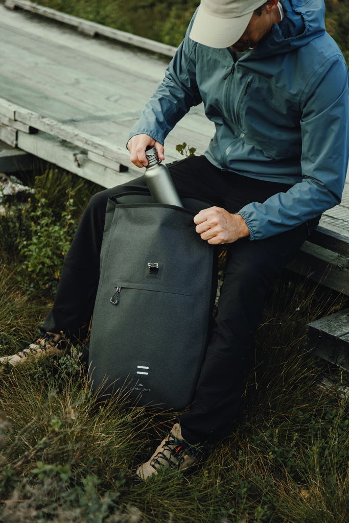 Mochila impermeable Nordic Drift Trail RCS 30L