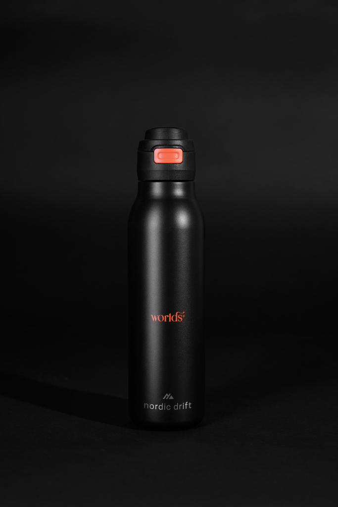Botella de agua Nordic Drift Trail RCS de 750 ml