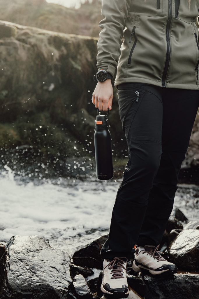 Botella de agua Nordic Drift Trail RCS de 750 ml