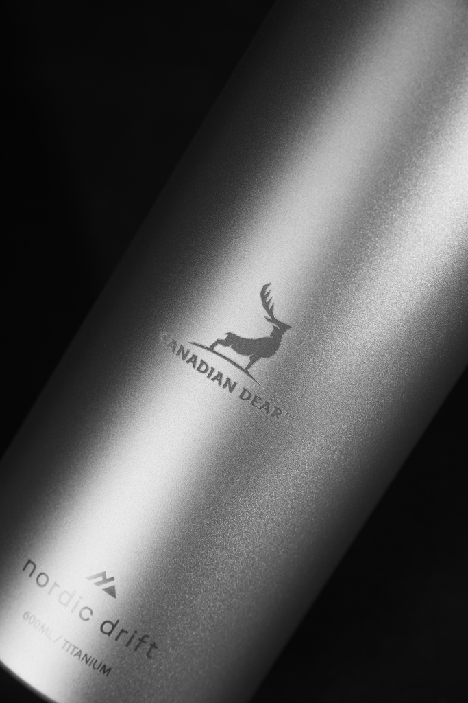 Botella agua Nordic Drift Trail Ultra Light titanio 600 ml