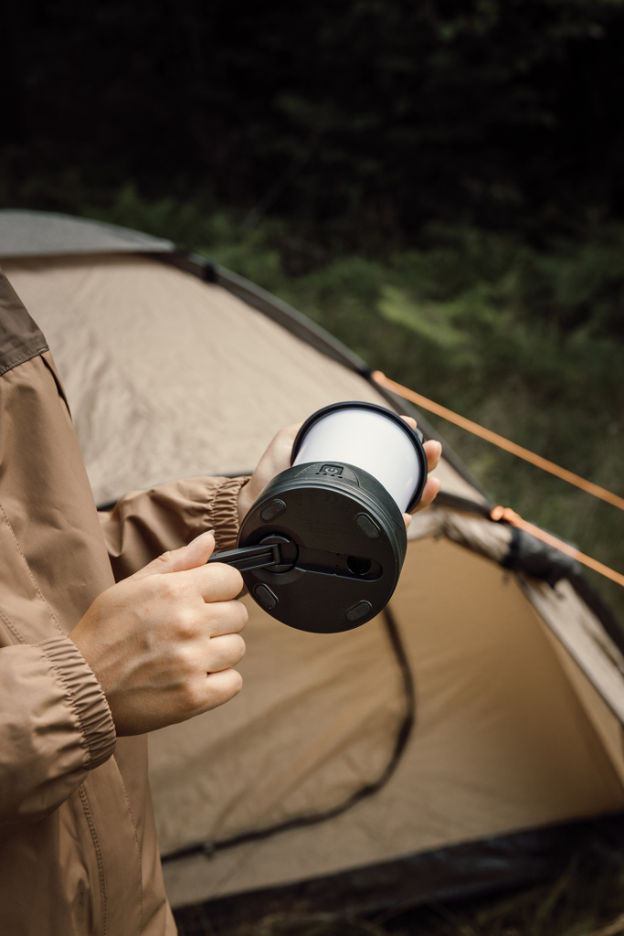Linterna camping Nordic Drift Everest RCS Bright manivela
