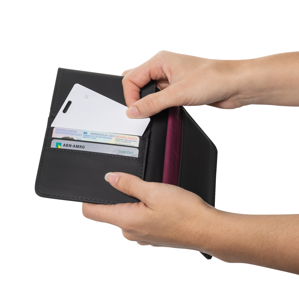 Picture of Findit Dual RCS rplastic ultra-thin finder card rechargeable