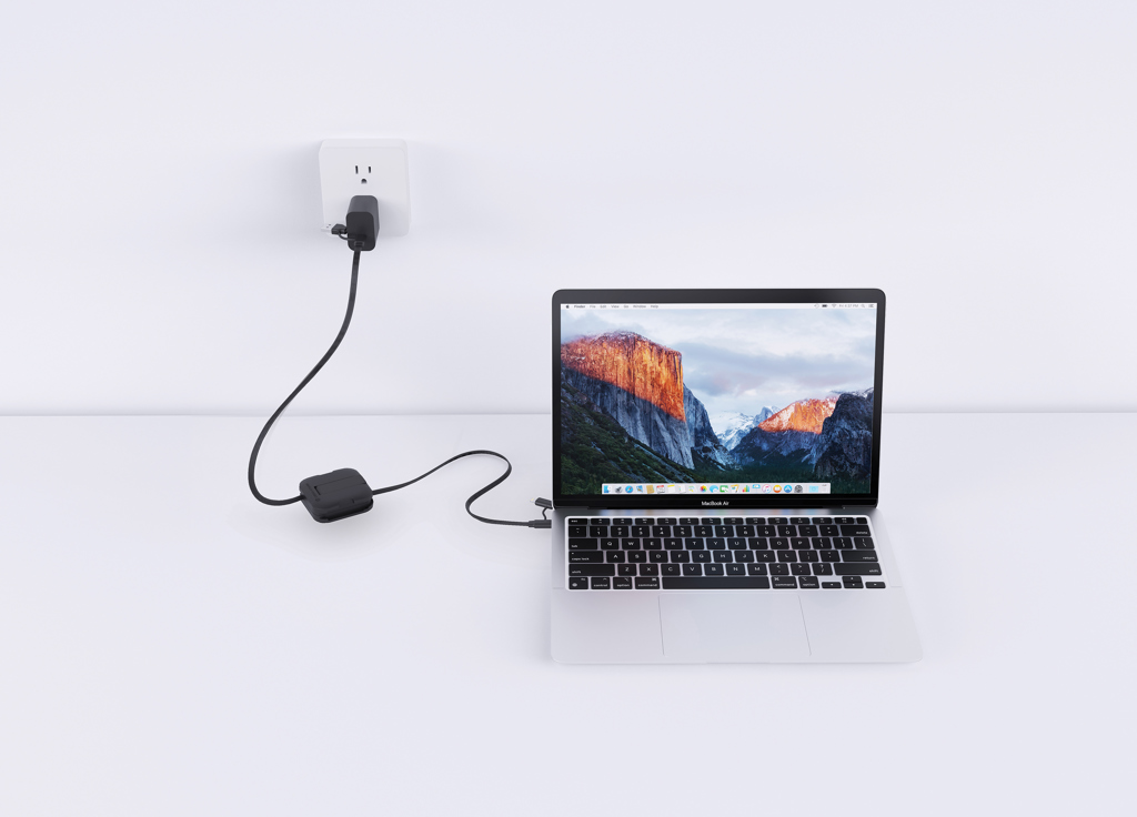 Picture of Urban Vitamin San Jose 100W stand with retractable cable