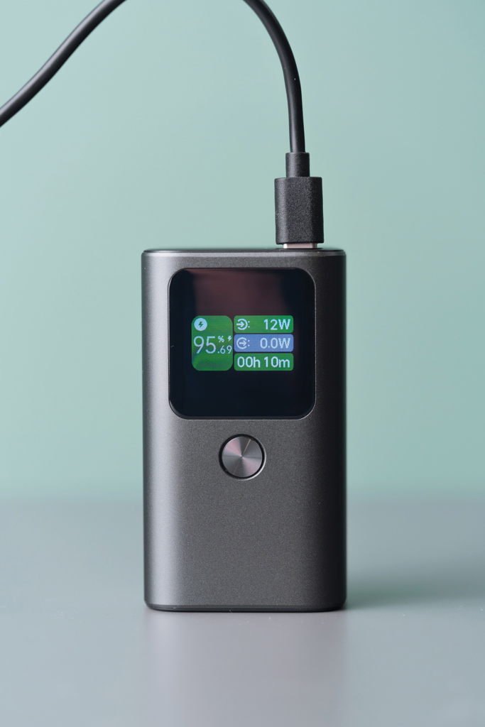 Picture of Urban Vitamin Campbell 55W 10.000mAh pocket powerbank