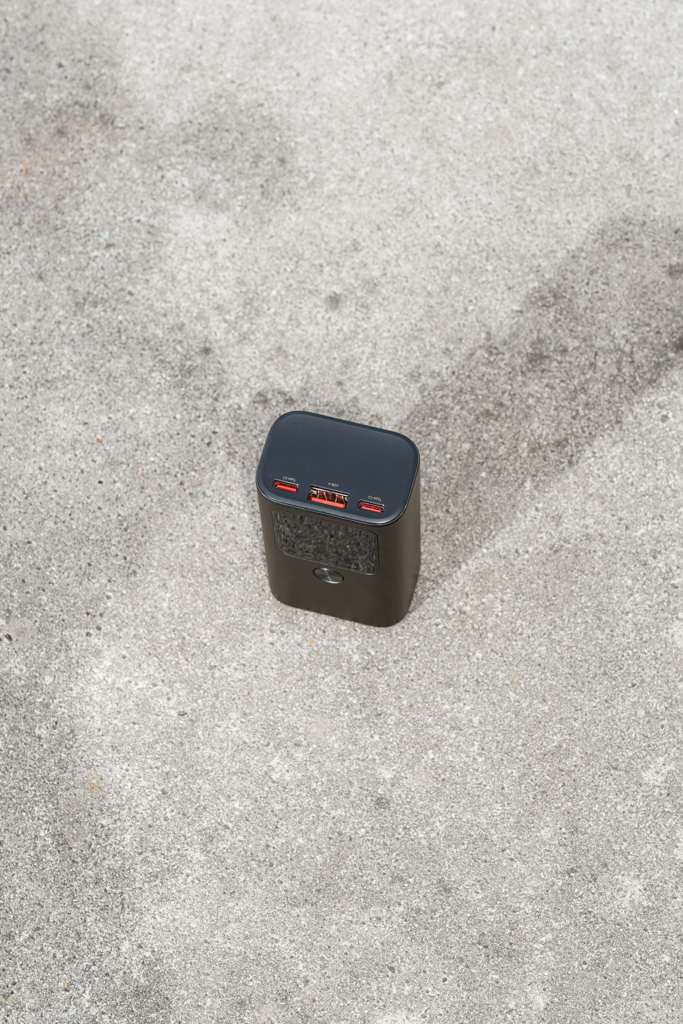 Picture of Urban Vitamin Campbell 55W 10.000mAh pocket powerbank