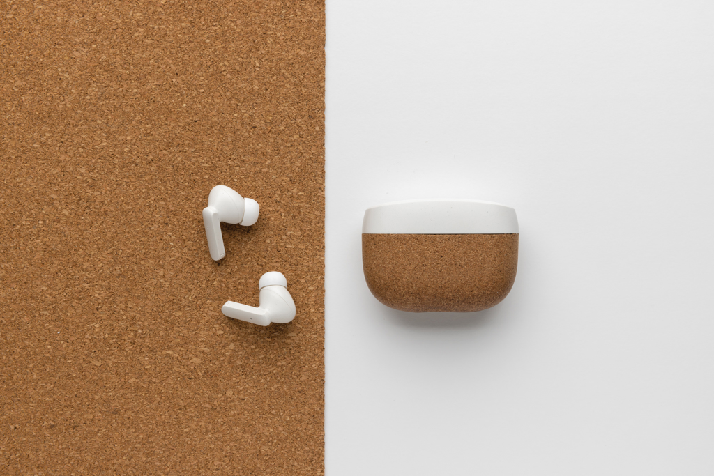 Picture of Oregon RCS recycled plastic and cork TWS earbuds