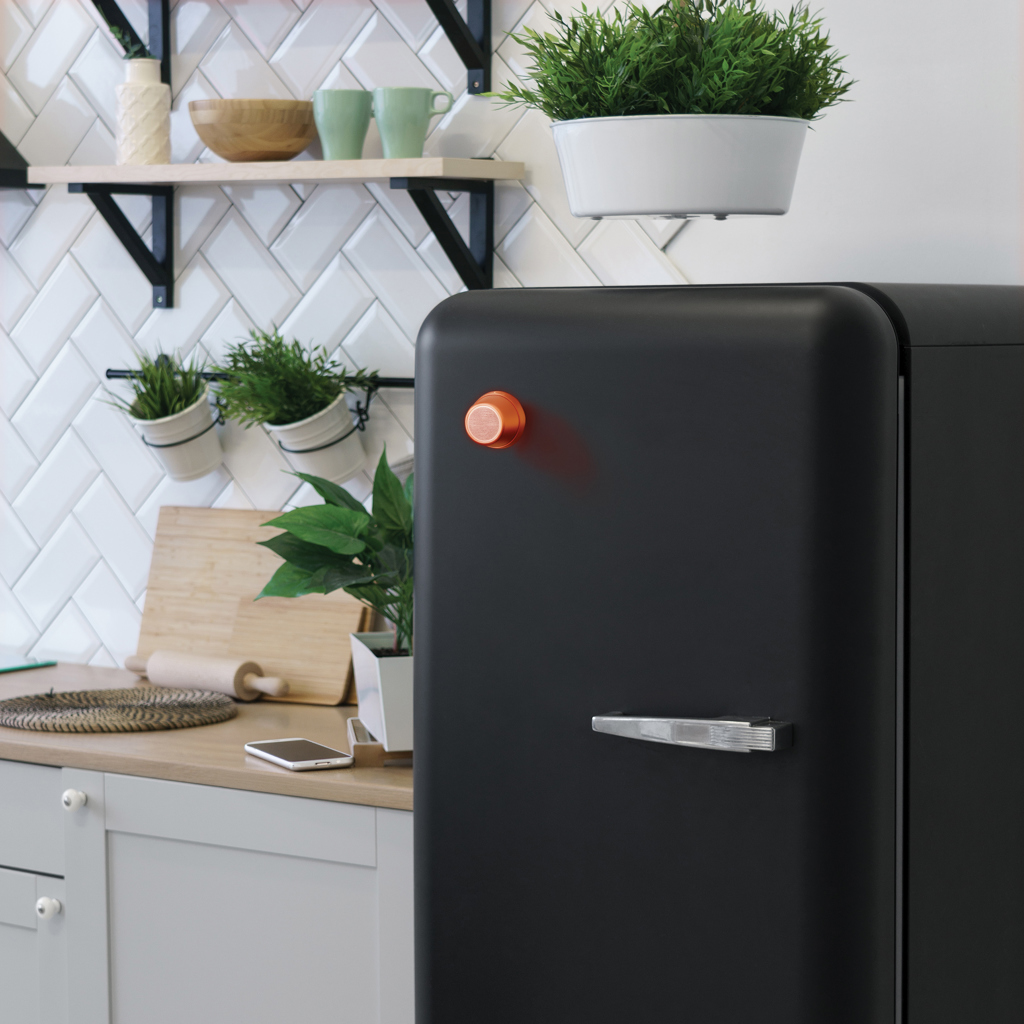 Altavoz magnético 5W de aluminio reciclado Nivio RCS