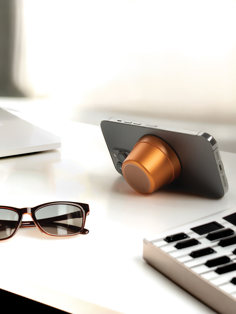 Altavoz magnético 5W de aluminio reciclado Nivio RCS