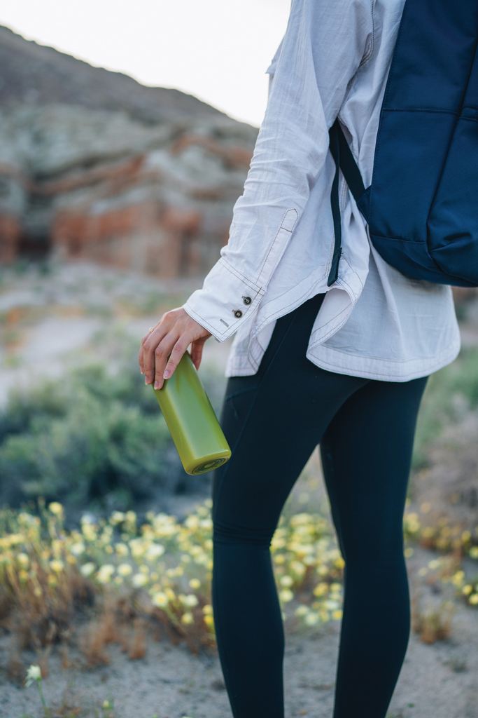 Picture of RCS certified recycled PP water bottle with handle