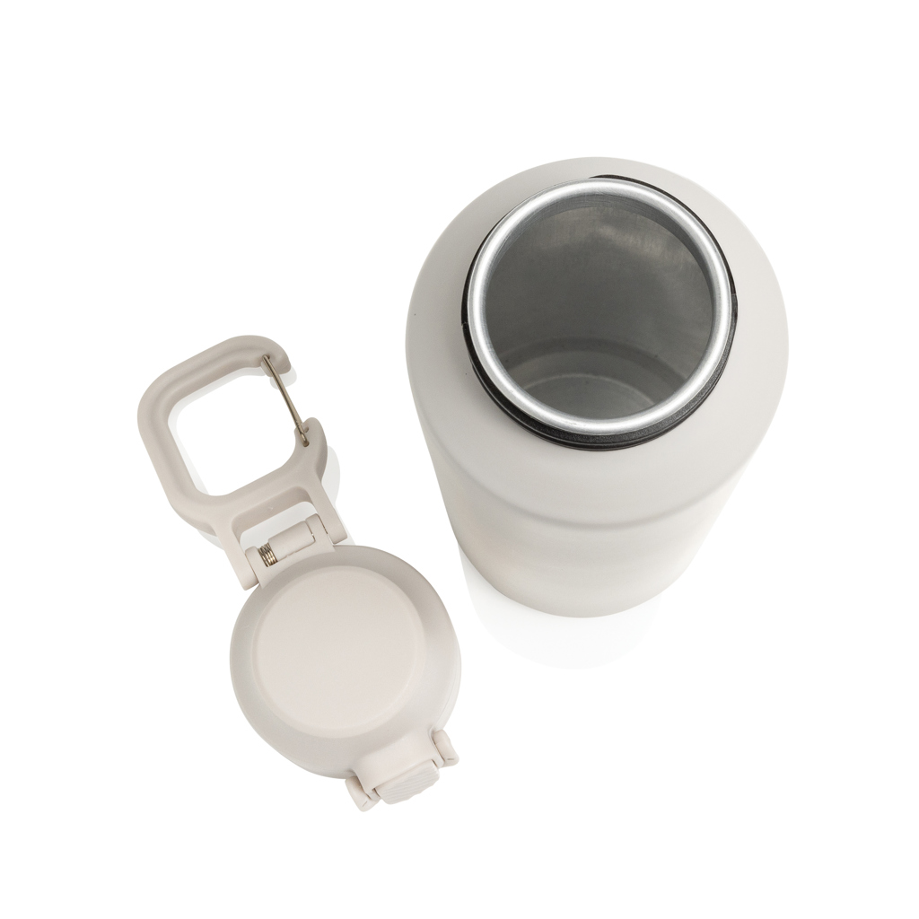 Botella deportiva con cierre de acero reciclado RCS, 600 ml