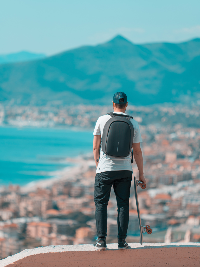Picture of Bobby Hero Small, Anti-theft backpack