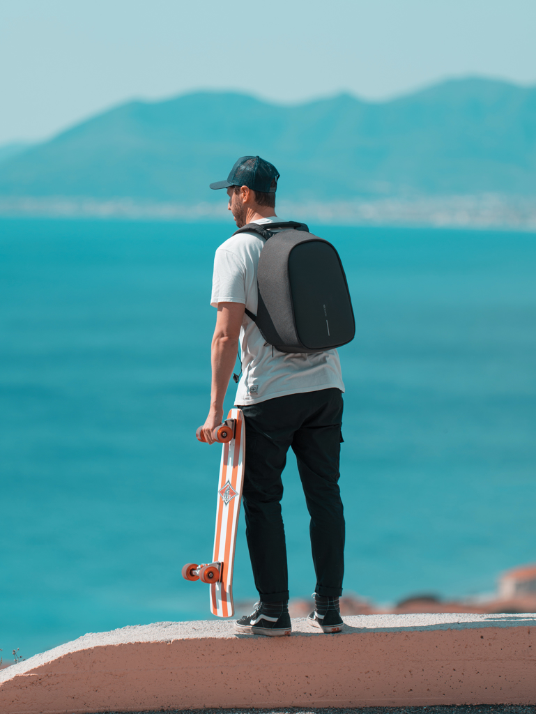 Picture of Bobby Hero Small, Anti-theft backpack