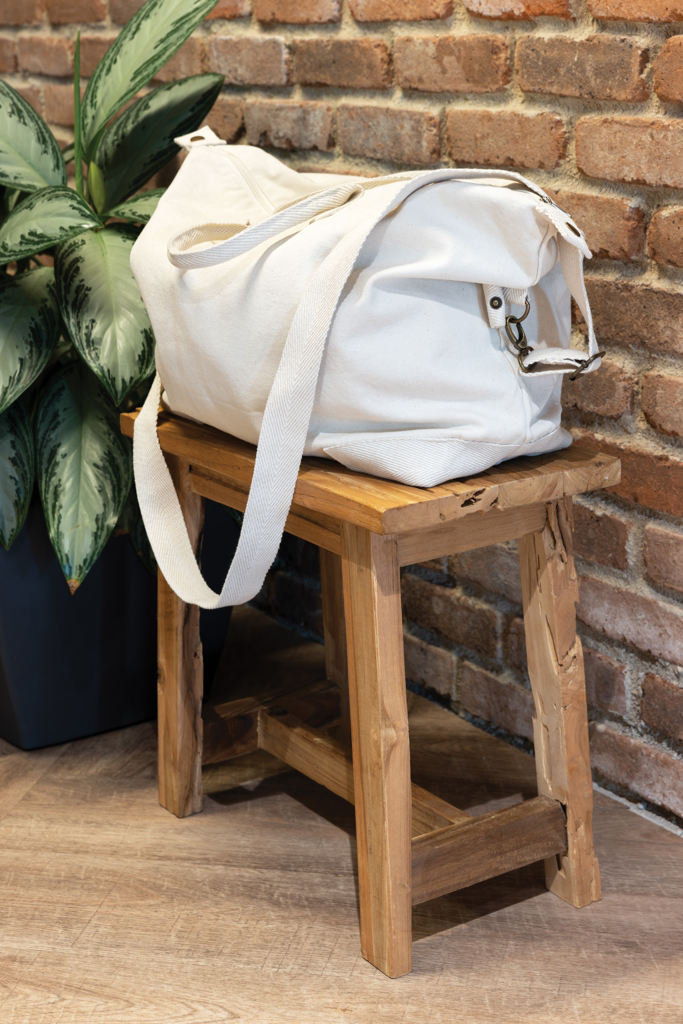 Picture of Kezar AWARE™ 500 gsm recycled canvas deluxe weekend bag