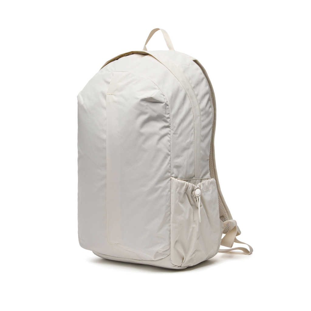 Mochila KENTO URBAN RCS nailon reciclado 15,6