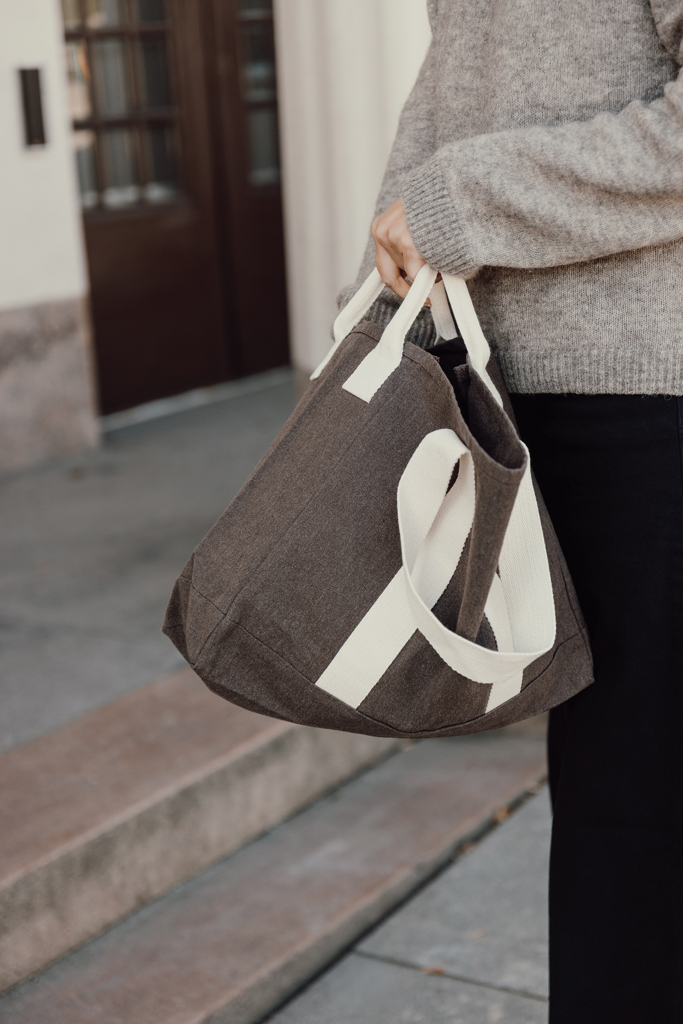 marron Bolsa playa BEAU AWARE™ lona reciclada 400 g/m² asa lateral
