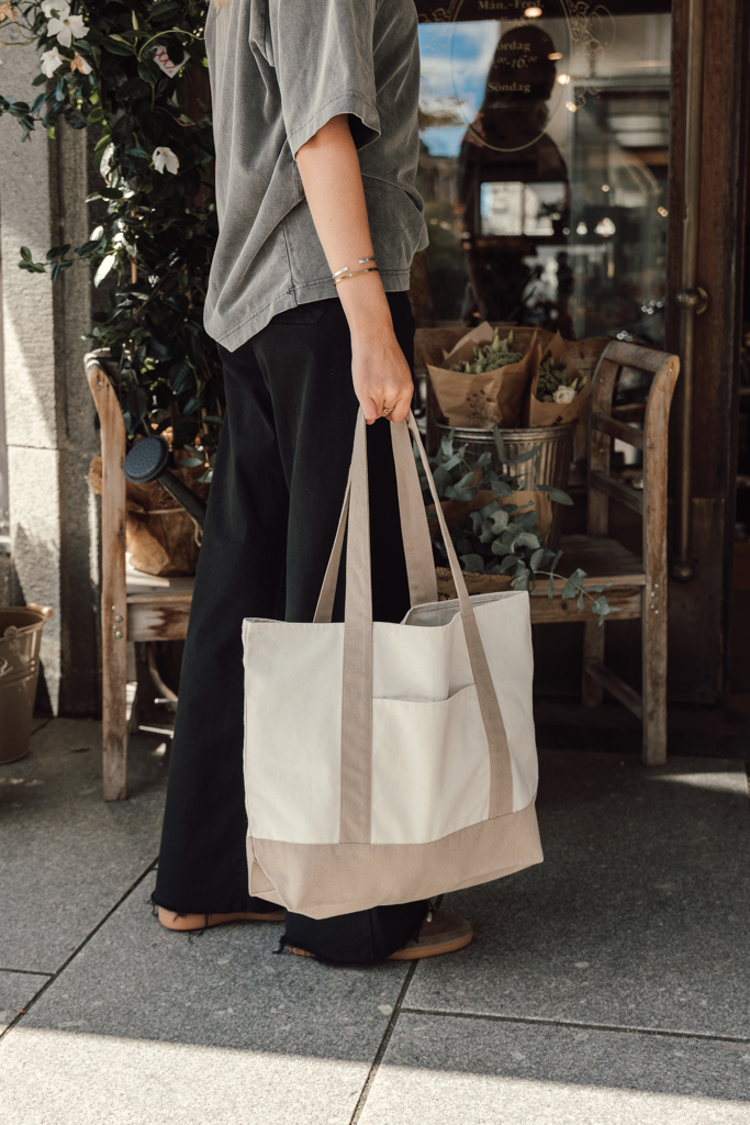 Sac cabas 350gsm en coton recyclé AWARE™ SHOP LOCAL