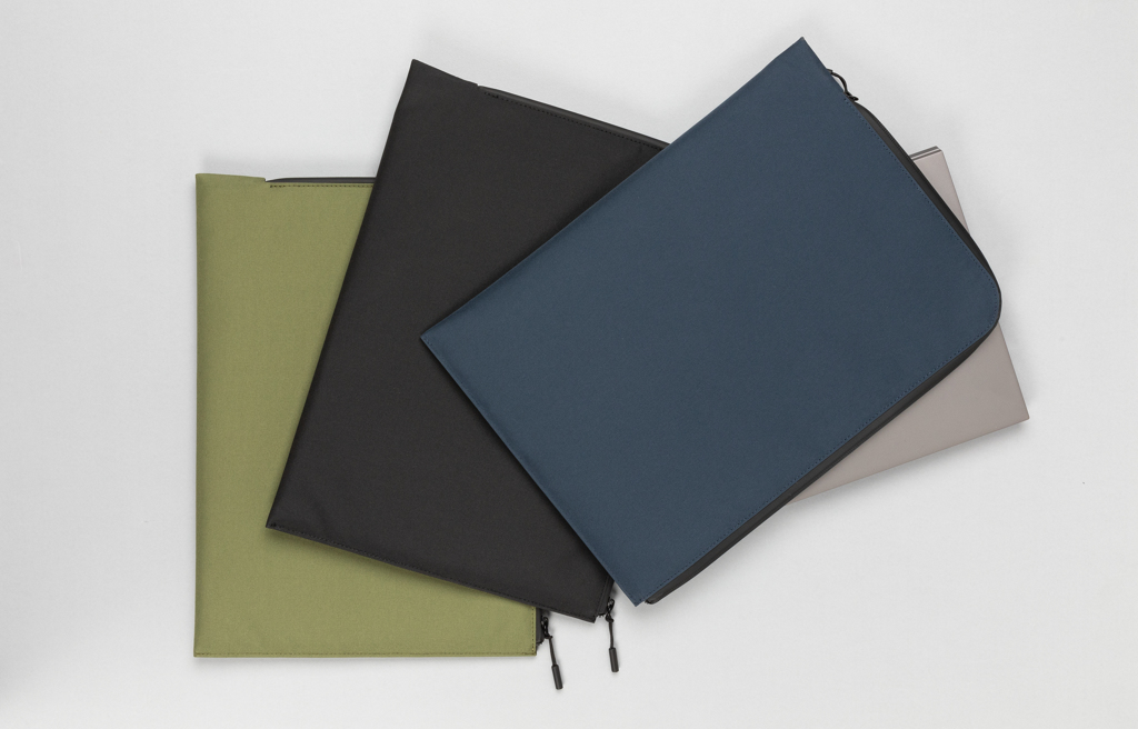 Picture of Impact Aware™ laptop 15.6" minimalist laptop sleeve