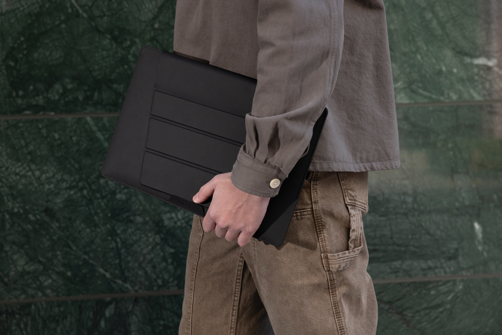 Picture of XD Design Mobile office sleeve 14”