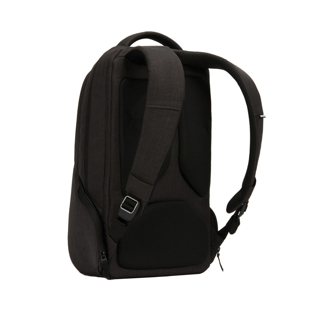 Funda fina Incase ICON