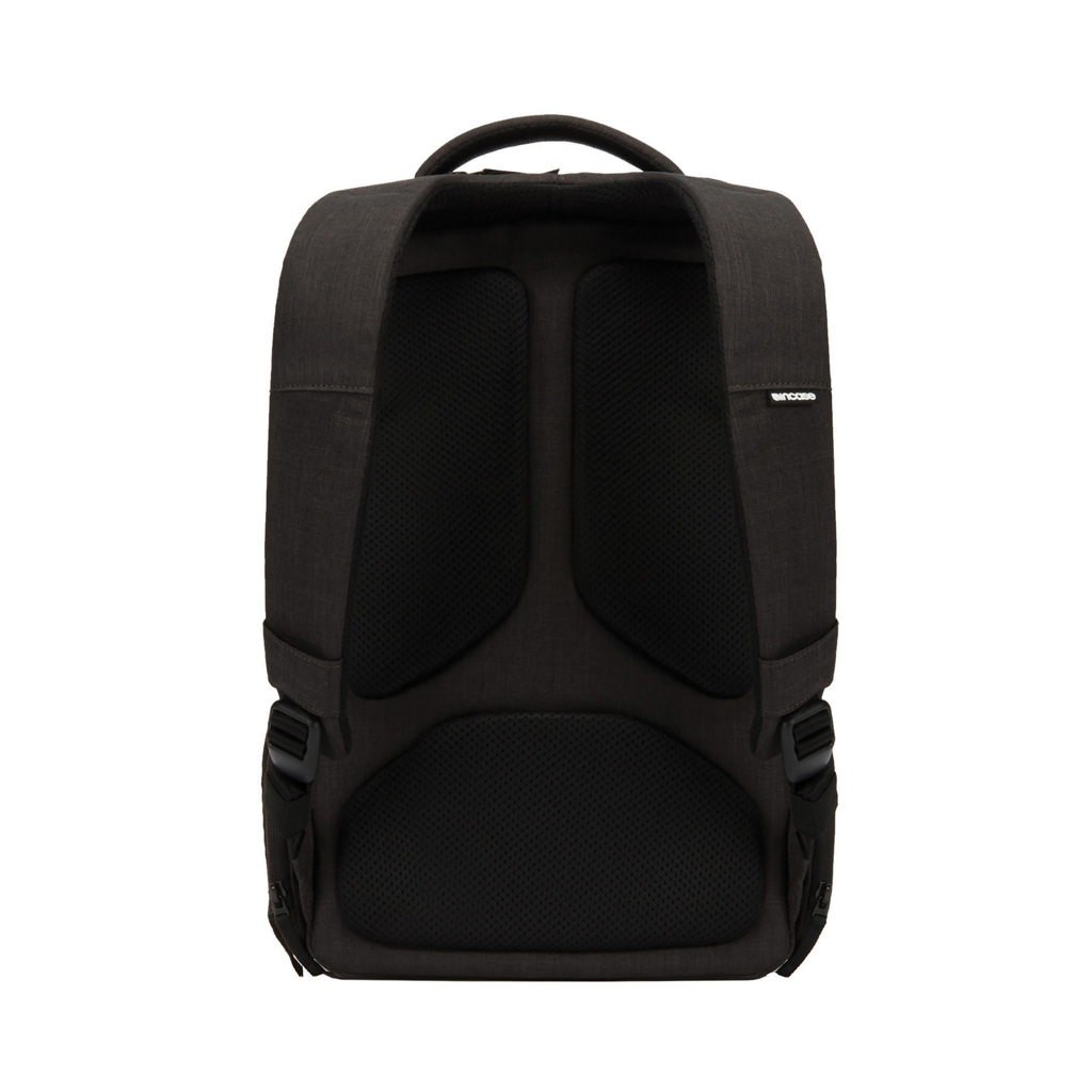 Funda fina Incase ICON