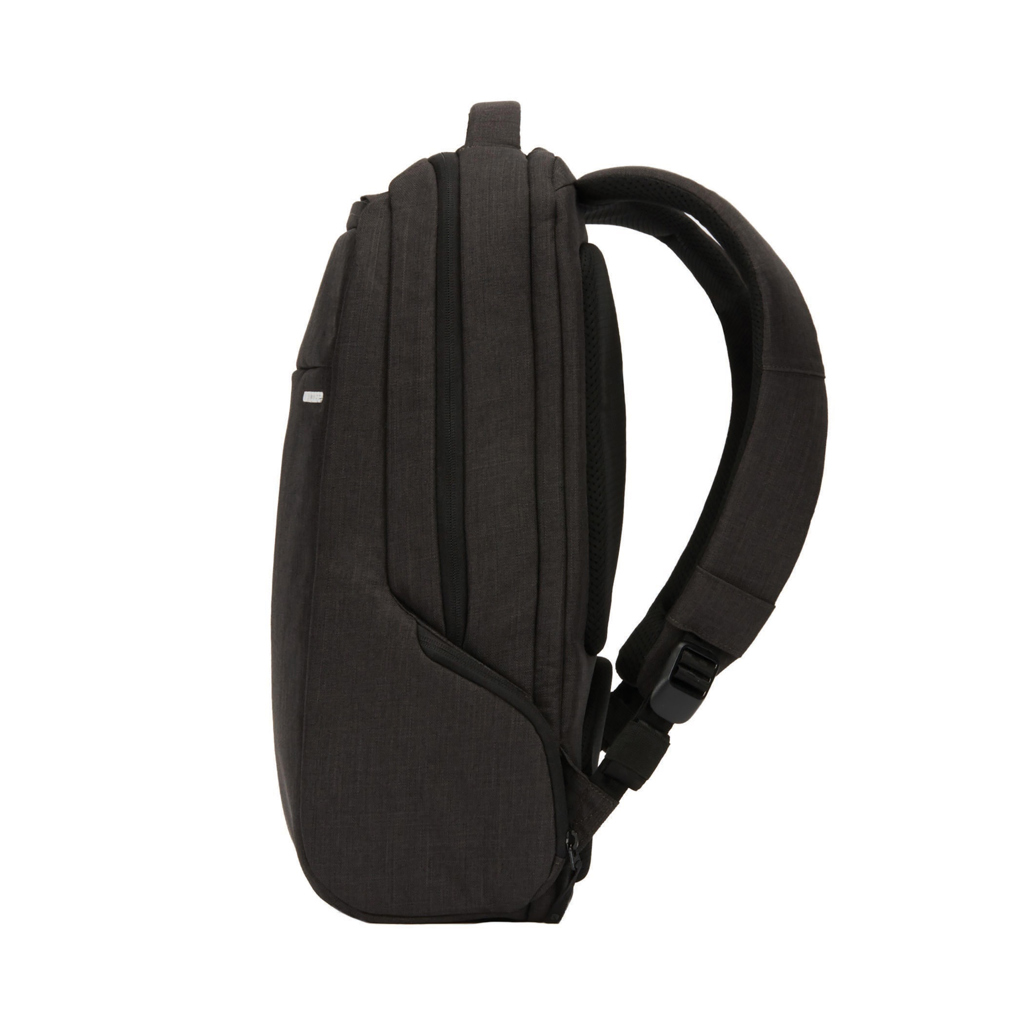 Funda fina Incase ICON