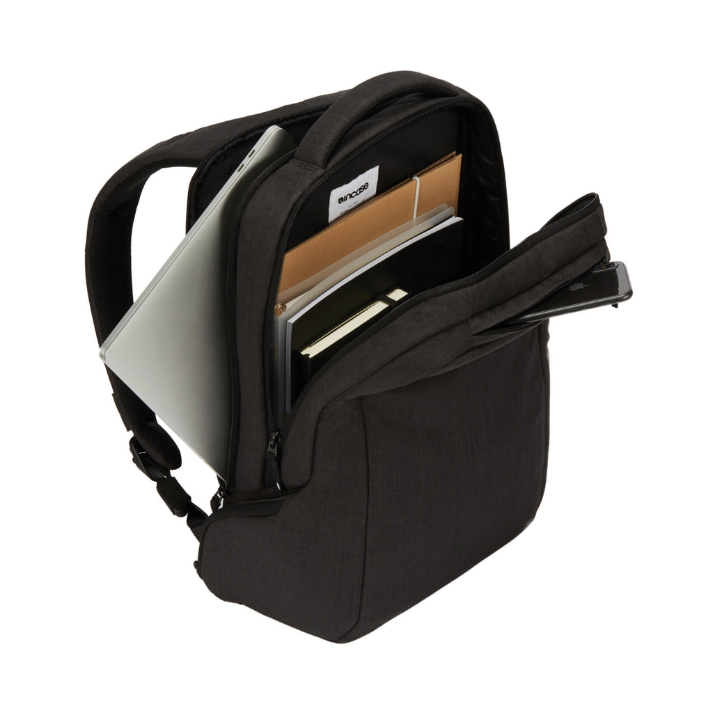 Funda fina Incase ICON