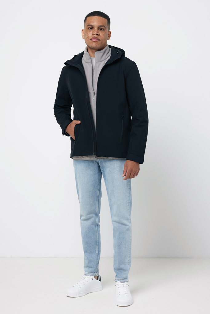 Picture of Iqoniq Makalu men recycled polyester soft shell jacket