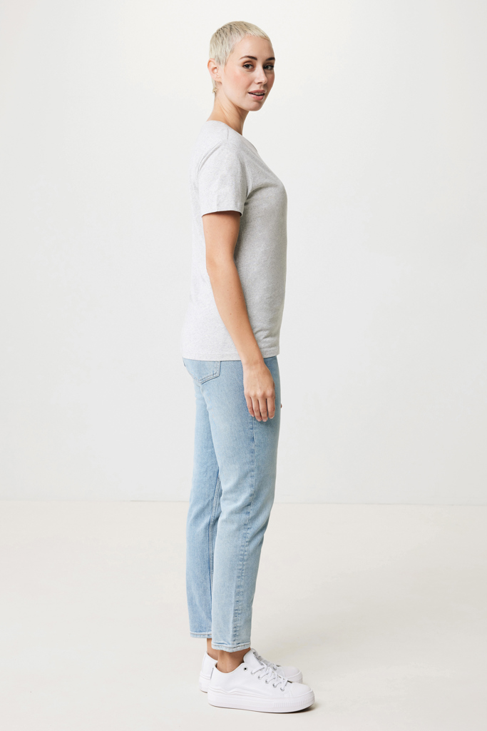 IQONIQ Yala Camiseta Mujer Light Weight Algodón Reciclado