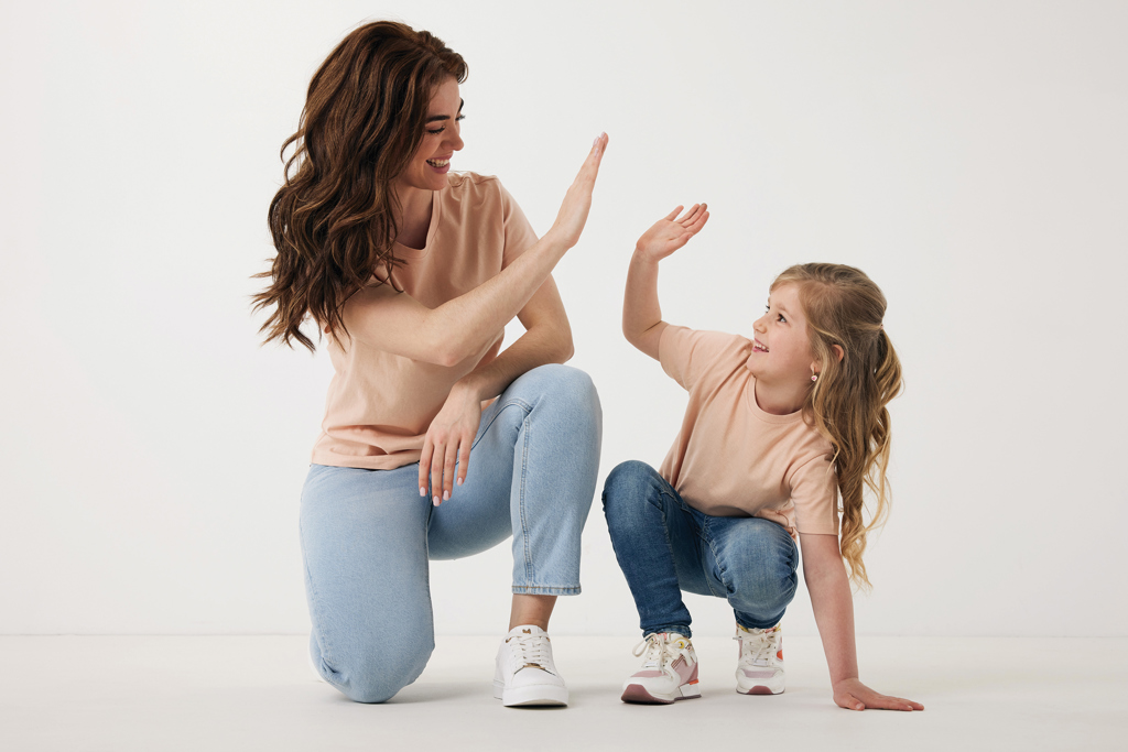 IQONIQ Yala Camiseta Mujer Light Weight Algodón Reciclado