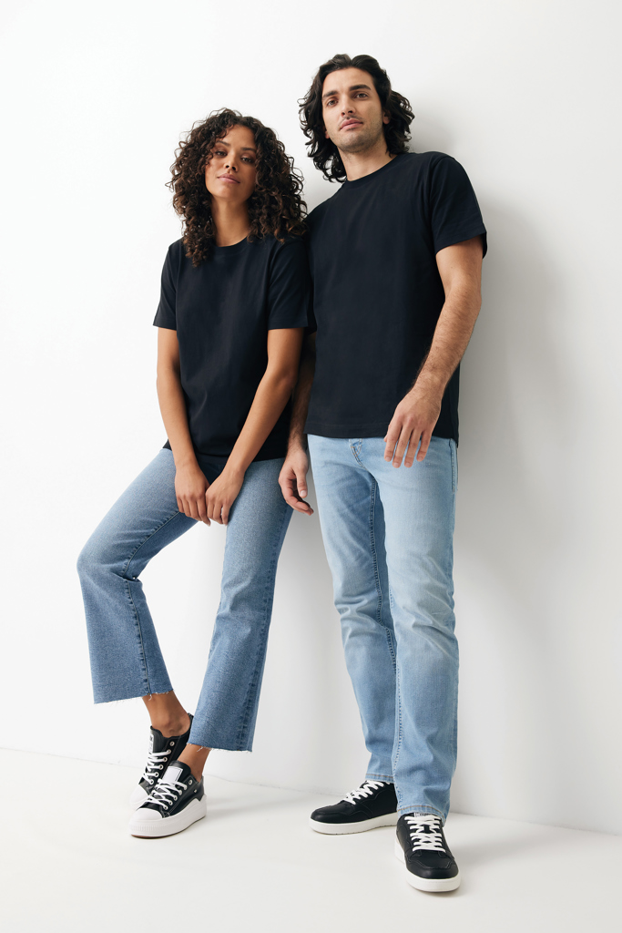 IQONIQ Kakadu Camiseta Relax Fit Algodón Reciclado