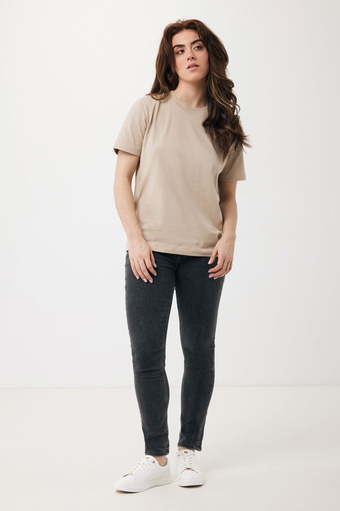 IQONIQ Kakadu Camiseta Relax Fit Algodón Reciclado