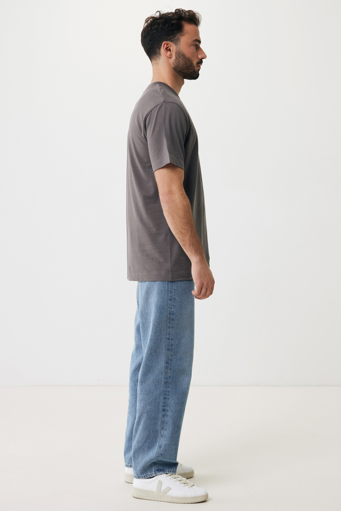 IQONIQ Kakadu Camiseta Relax Fit Algodón Reciclado