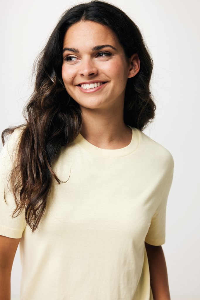 cream yellow IQONIQ Sierra Camiseta Light Weight Algodón Reciclado