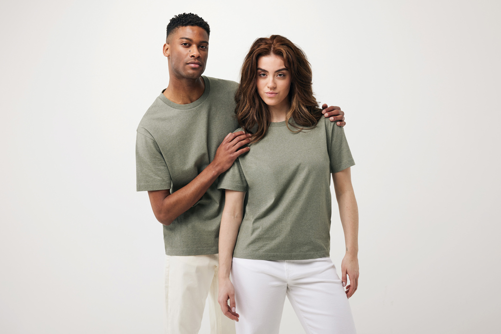 heather green IQONIQ Teide Camiseta Boxy Fit Algodón Reciclado