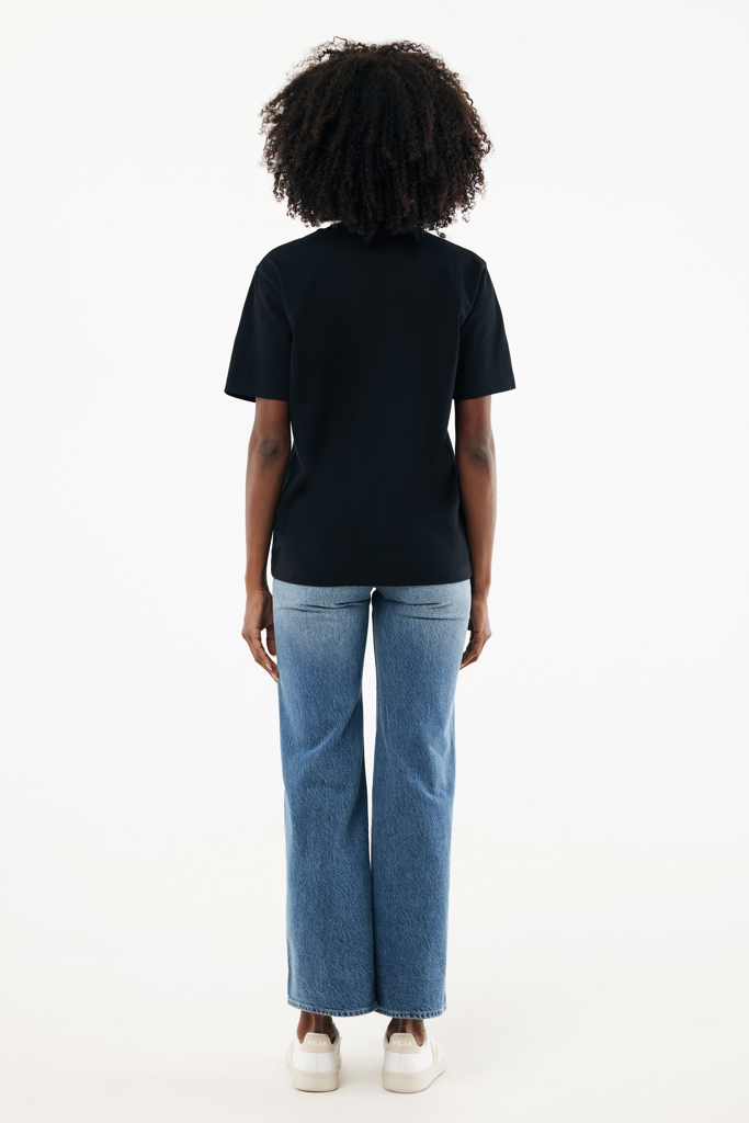 Picture of IQONIQ Nikko heavyweight recycled cotton t-shirt