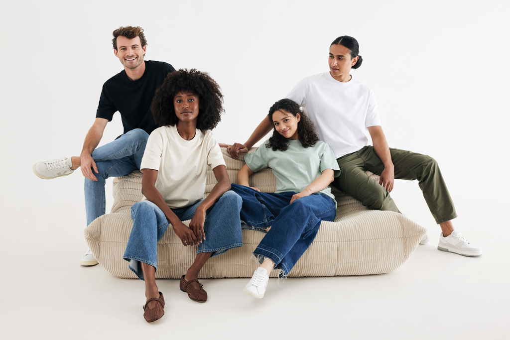 Picture of IQONIQ Nikko heavyweight recycled cotton t-shirt