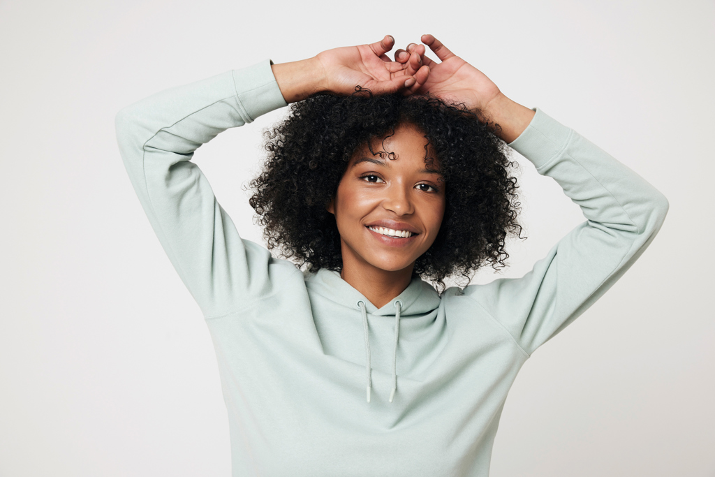 Sweat à capuche en coton recyclé IQONIQ Jasper
