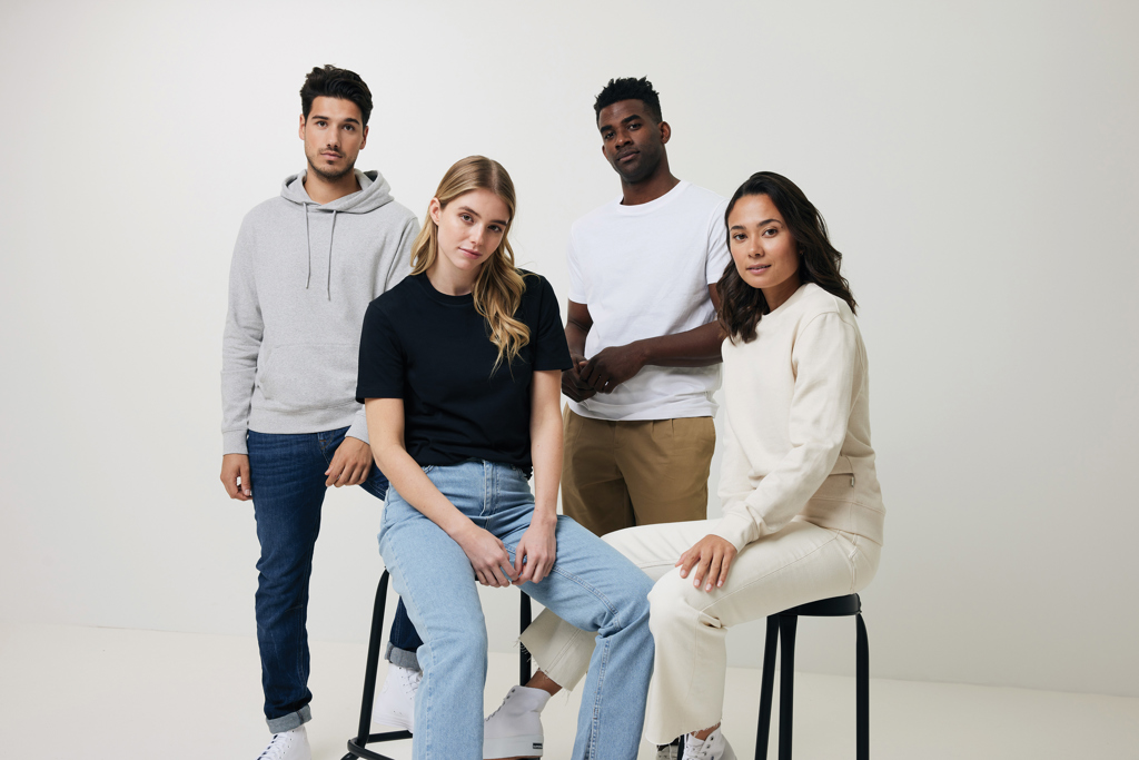 IQONIQ Torres ungefärbter Hoodie aus recycelter Baumwolle - 34