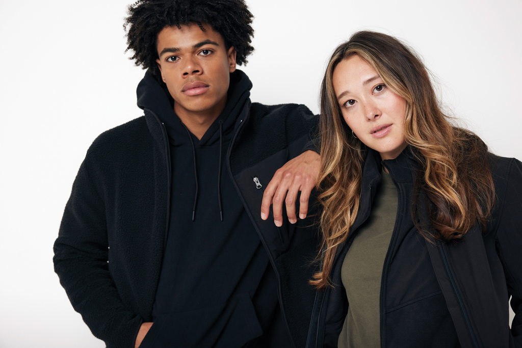 Picture of Iqoniq Yoho recycled cotton relaxed hoodie
