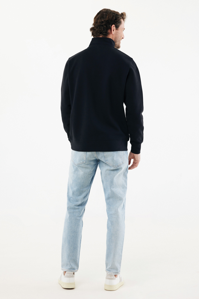 Picture of IQONIQ Elgon recycled cotton quarter zip sweater