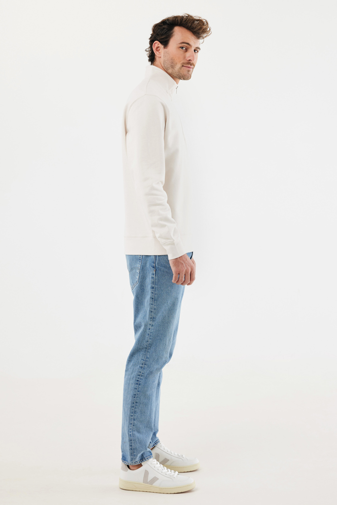 Picture of IQONIQ Elgon recycled cotton quarter zip sweater