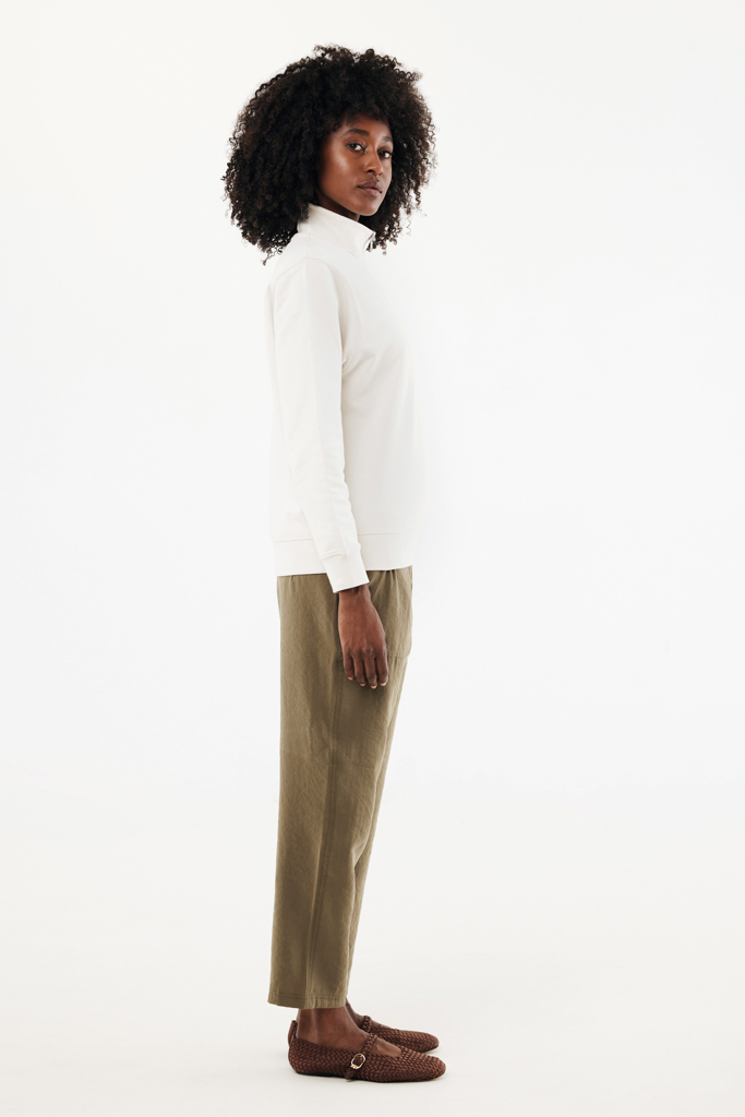 Picture of IQONIQ Elgon recycled cotton quarter zip sweater