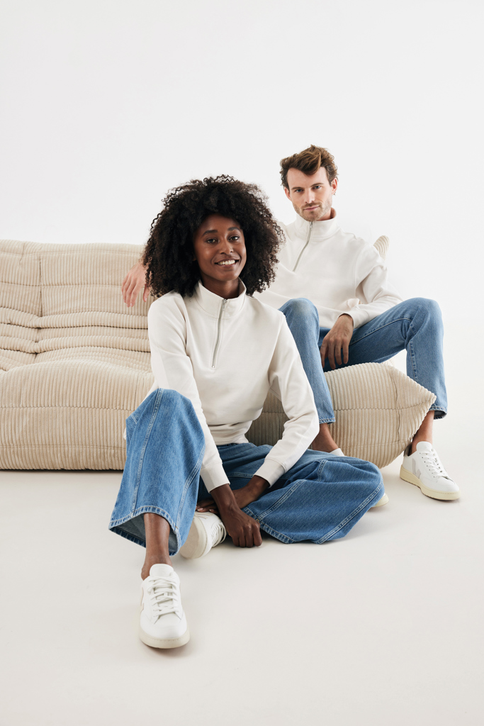 Picture of IQONIQ Elgon recycled cotton quarter zip sweater