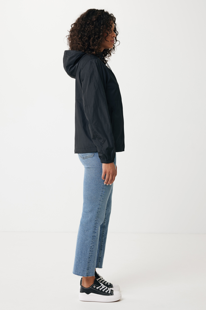 Picture of Iqoniq Logan recycled polyester lightweight jacket