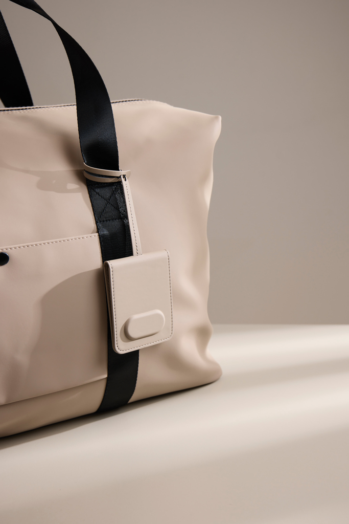 Etiqueta de equipaje VINGA Baltimore RCS con buscador dual