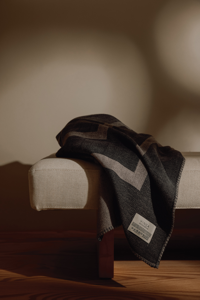 Picture of VINGA Monogram GRS blanket