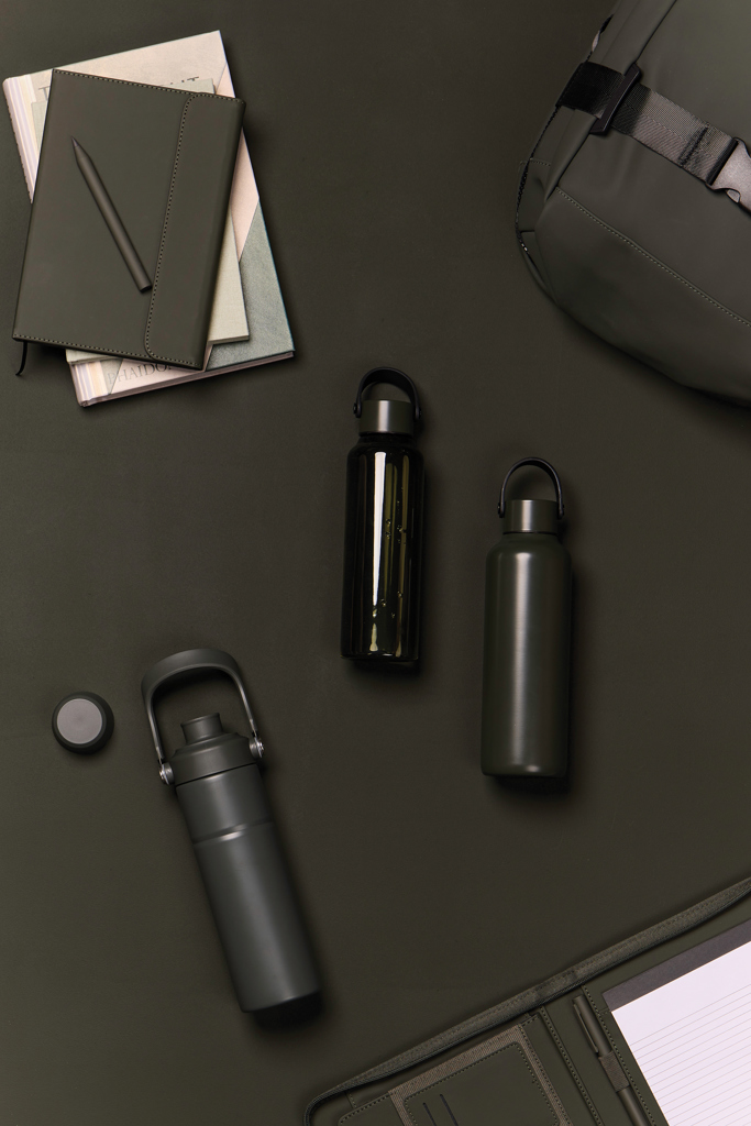 Botella VINGA Baltimore acero inoxidable RCS reciclada 600ml