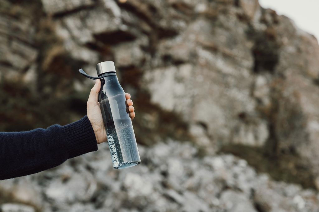 Botella de agua VINGA Lean RCS RPET 800 ml