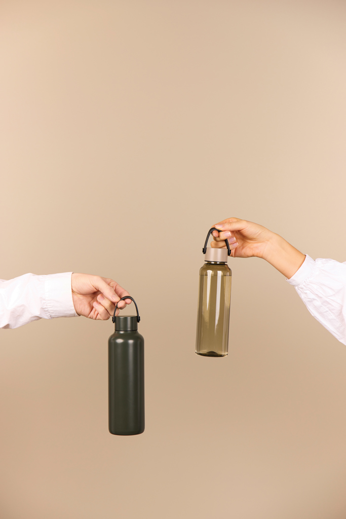 Botella VINGA Baltimore RPET RCS 550 ml